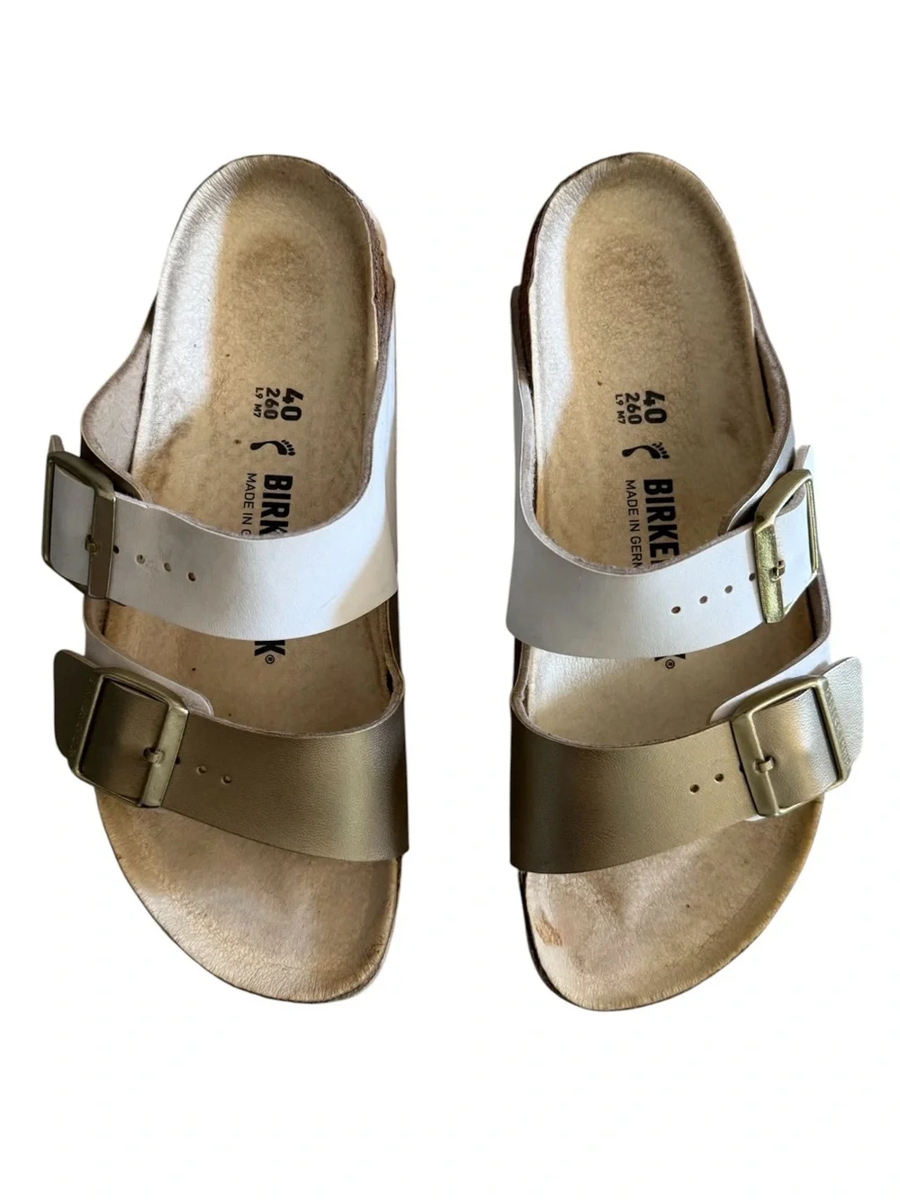 Birkenstock Arizona Split Slide Sandal in Women’s 40 (9-9.5 US) in White/Gold